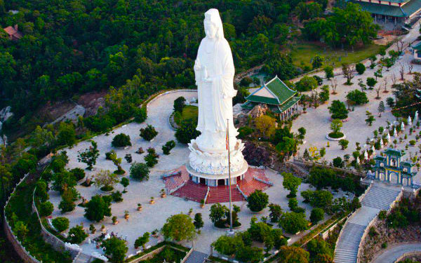 CHÙA LINH ỨNG - LYSONTRAVEL