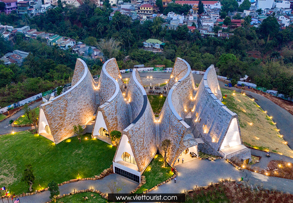 Tour Lý Sơn, tour Măng Đen, tour Tây Nguyên & Miền Trung, tour trong nước Chất lượng & Uy tín hàng đầu